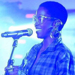 Meet your Posher, Simon